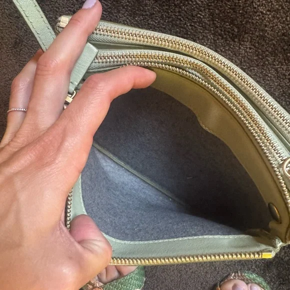 Mint green Celine trio Bag - Picture 8 of 9